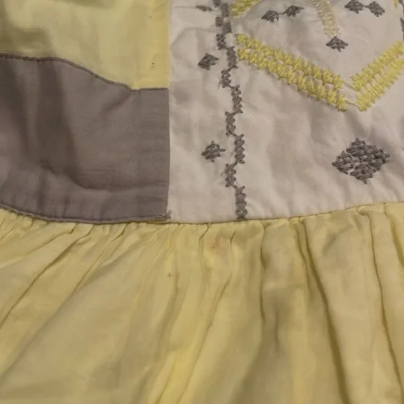 Well Dressed Wolf Yellow/Gray Cross Tunic Set- 3T - Picture 16 of 16